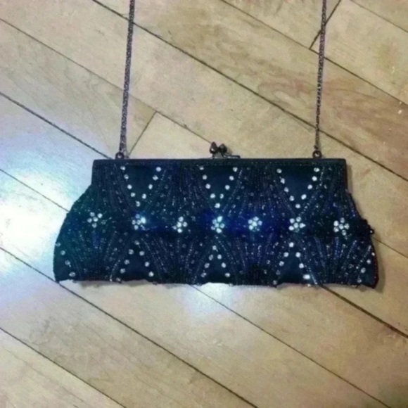 Moyna Couture Vintage Bejeweled Black Handbag - Picture 5 of 9